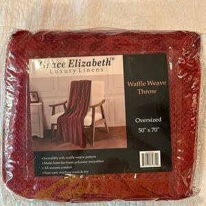 BRAND NEW Waffle Weave Throw